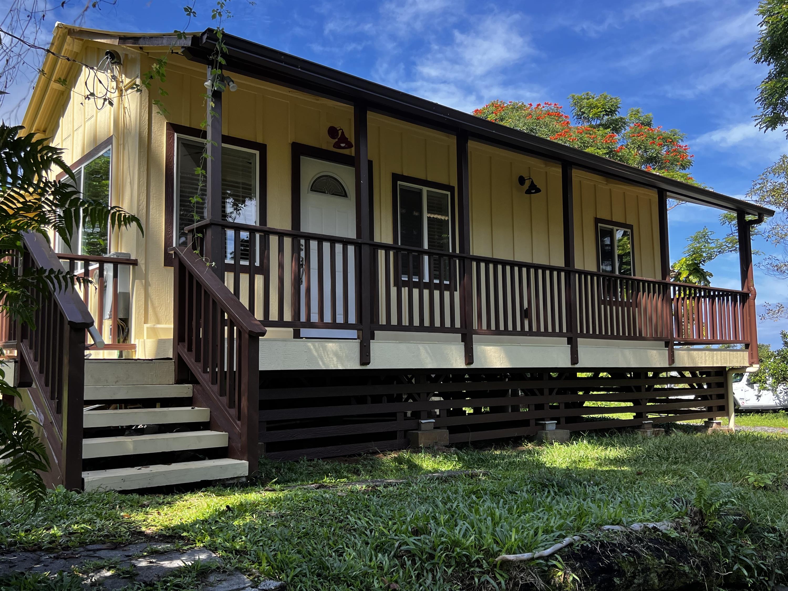 28-160 Honomu Rd - Up